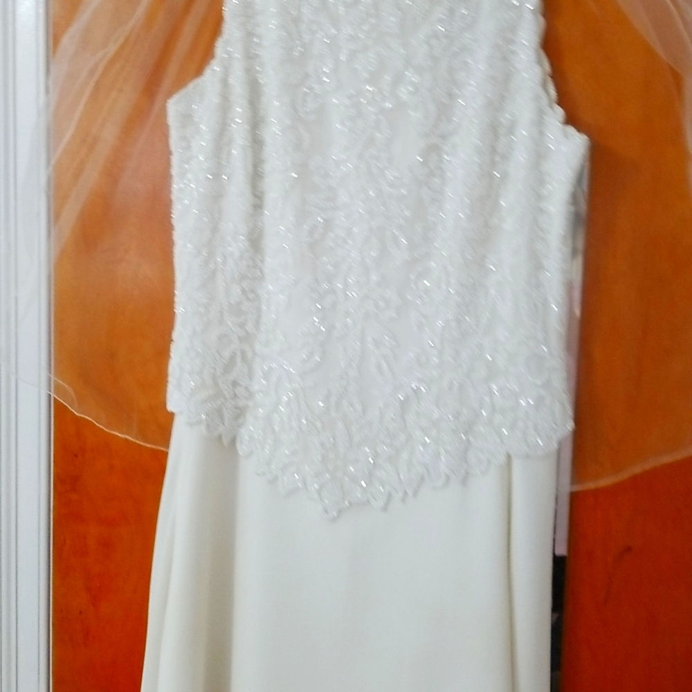 Wedding dress, gown/prom dress evening gown